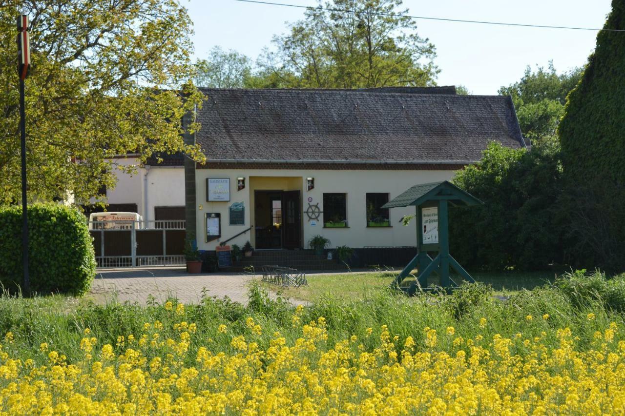 Gaststatte "Zum Fahrmann" Hotel Walternienburg Luaran gambar